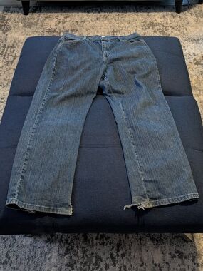 Lee Women's Relaxed Straight Leg Jeans - Medium Blue 14short